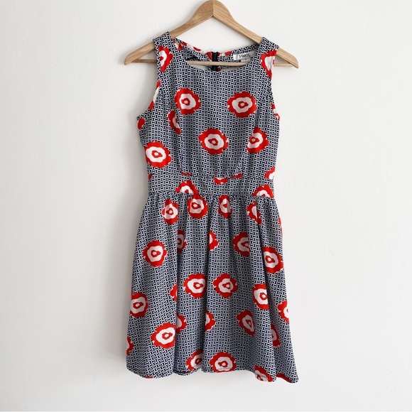 Pinky Retro Floral Cut Out Dress, Size Small, Navy, White, Red - Picture 6 of 11